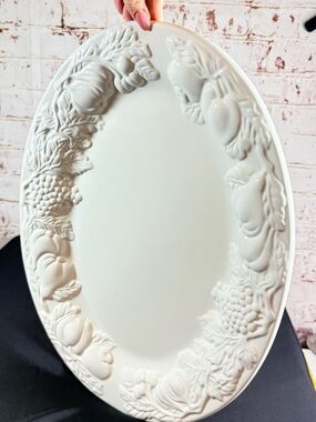 Classic White Ceramic Oval Serving Platter with Fruit Relief